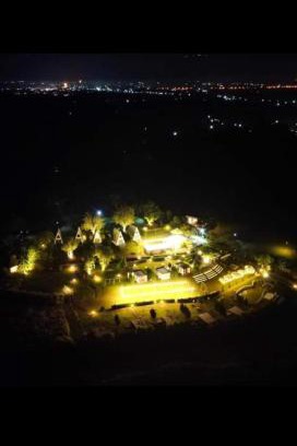 Phrao Bed & Breakfast | Phrao Camping Village พร้าวแคมป์ปิ้ง วิลเลจ