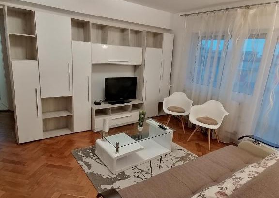 Old City Apartment | Piata Victoriei 2 Room Apartment