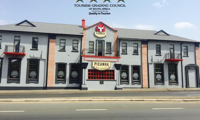 Nigel Hotel | Picanha Grill Guest House & Events Venue
