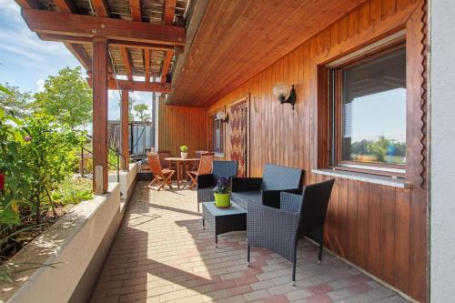 Uehlingen-Birkendorf Apartment | Piccola Perla