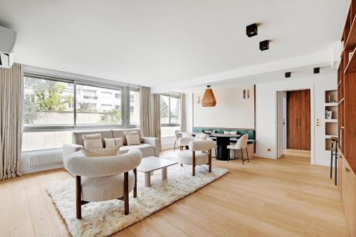 Chaillot Apartment | Pick A Flat's Apartments in Tour Eiffel - Rue de l'Amiral Hamelin