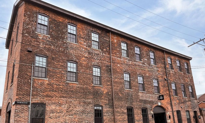 Covington Apartment | Pickle Factory Eight Unforgettable Rooms Sleeps 16