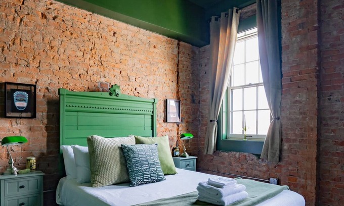 Covington Apartment | Pickle Factory Hotel - In a Pickle Suite