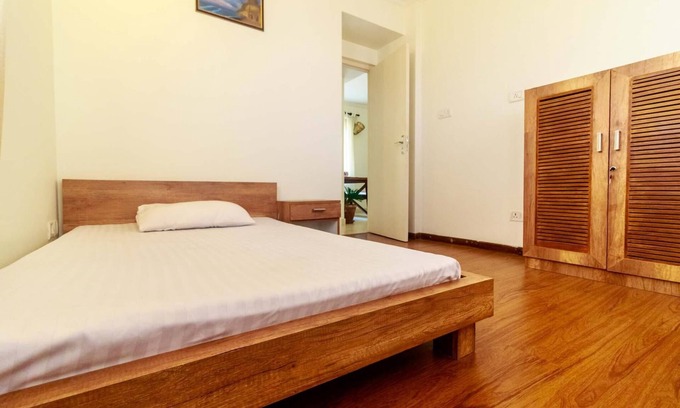 Lalitpur Apartment | ★ Picturesque View of Himalayas★ Modern 2BD | Gym