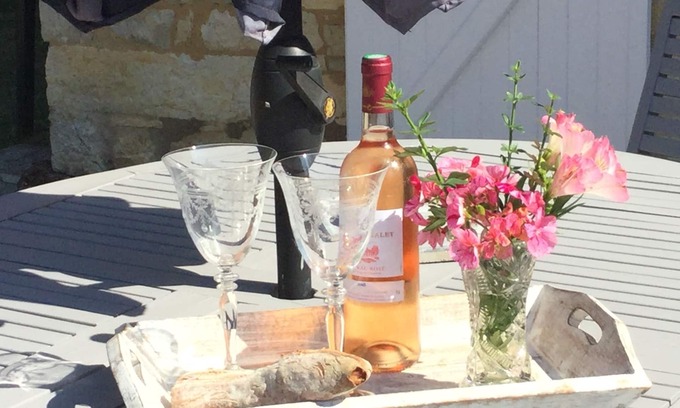 Daglan House | Picturesque village, 2 amazing restaurants, creperie and shops a few steps away