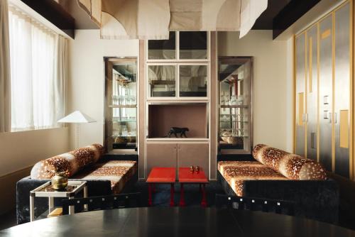 Quartier Saint-Ambroise Apartment | Pied A Terre Oberkampf