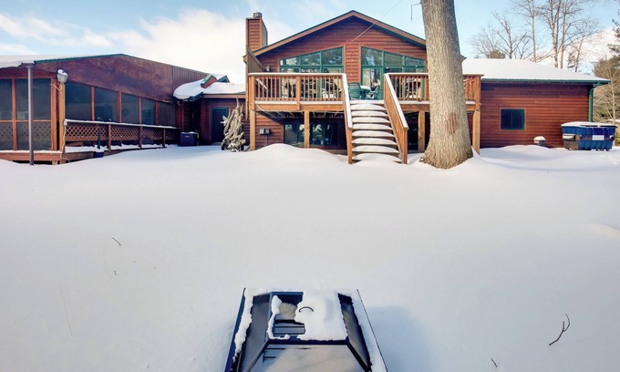 Eagle River House | Pier, Catfish Lake Access: Eagle River Getaway!