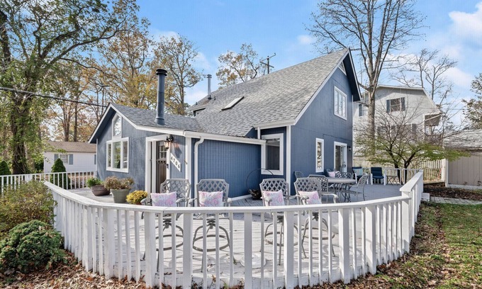 Shady Side House | Pier Relaxation! @ the Chesapeake Bay!