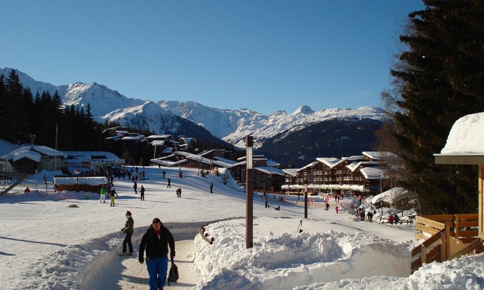Arc-1800 Apartment | Pierra Menta Residence sleeps 4 With Easy Access To Ski Lifts