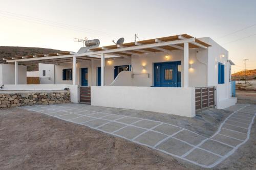 Kimolos House | Pigados Beach Studio Kimolos