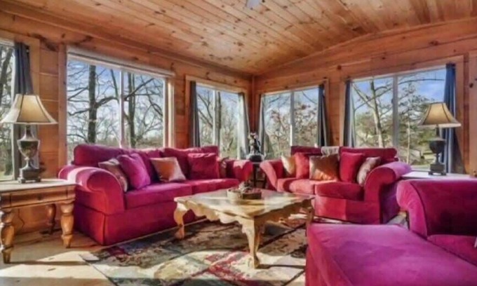 Crossville Cabin | Pigeon Ridge cabin/Cumberland State Park 2B/2B