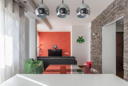 Prenestino-Labicano Apartment | Pigneto & Malatesta Subway Flat