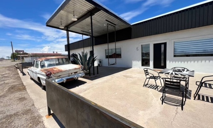 Marfa House | Pik-Pak B - "Service Station"
