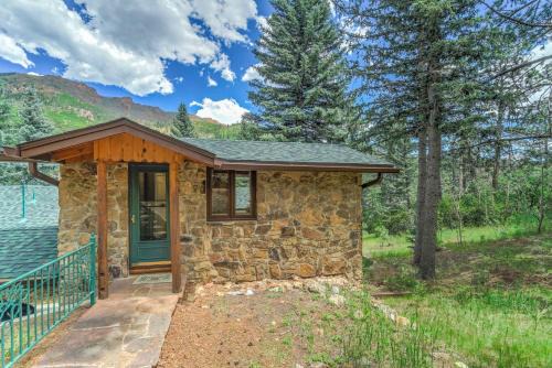 Cascade House | Pikes Peak Stone Cottage - Hot Tub & Game Room