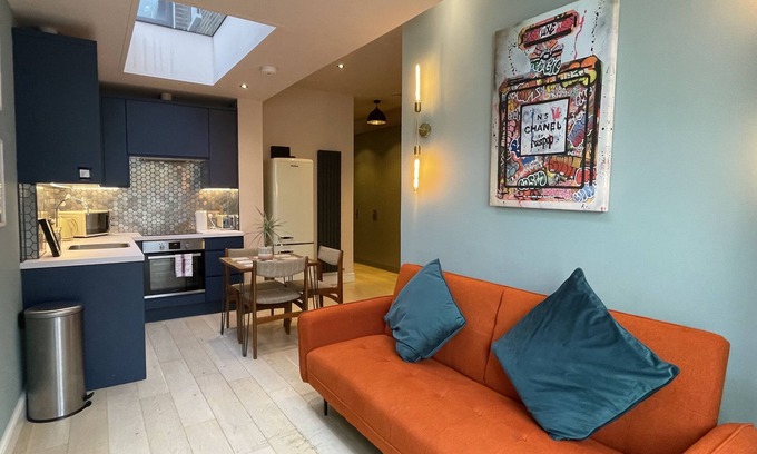 Harringay Apartment | Pillow Menu! 1 Bed Garden Flat Finsbury Park