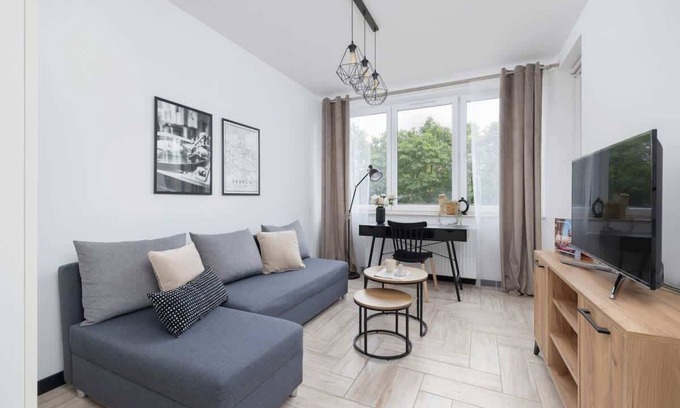 Lagiewniki Apartment | Piltza 40A | Prestigious Apartment | Parking