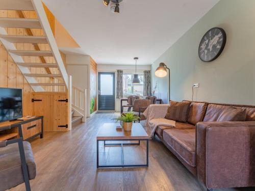 Hulshorst House | Pimpelmees