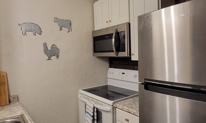 Tempe Apartment | Pine Grove - Cozy Tempe 1br Apartment