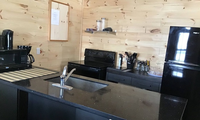 Milford Cottage | Pine Point- Rustic Waterfront 2 bedroom Cottage