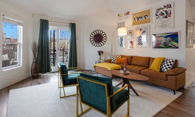Fort Collins House | Pine Street Loft –Just steps from Old Town Square!