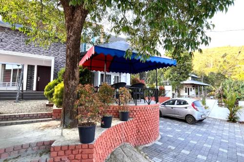 Elappara House | Pine Trees Home Holidays
