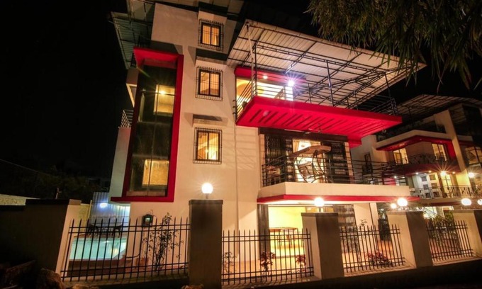 Kune N.m. Apartment | Pine Villa Aura