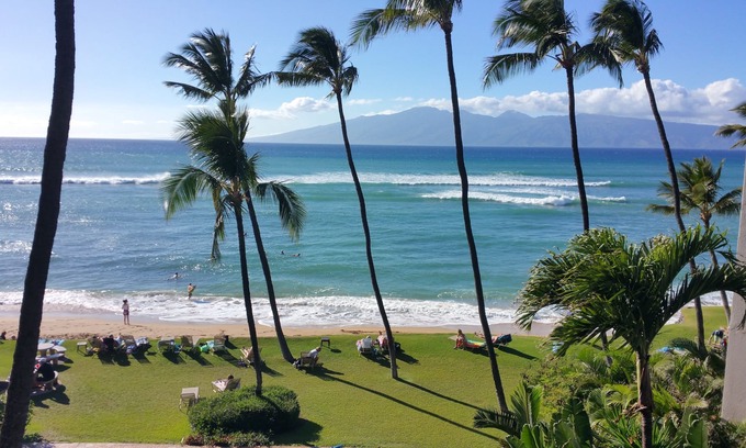 Honokowai Condo | Pineapple Condo Ocean Front/Sandybeach - Weekly Discount