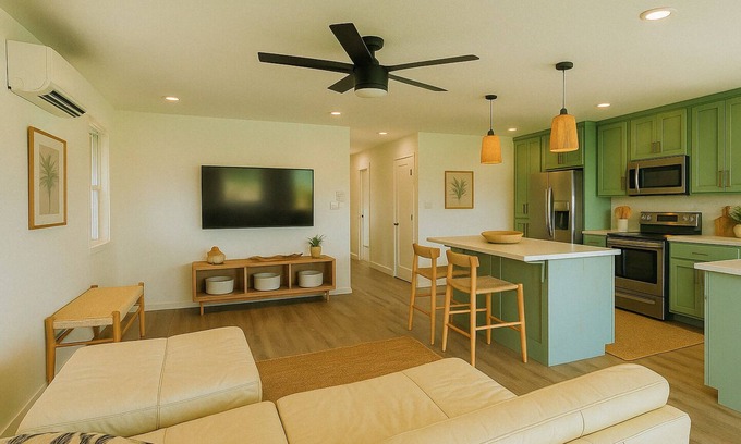Pupukea House | Pineapple Perch