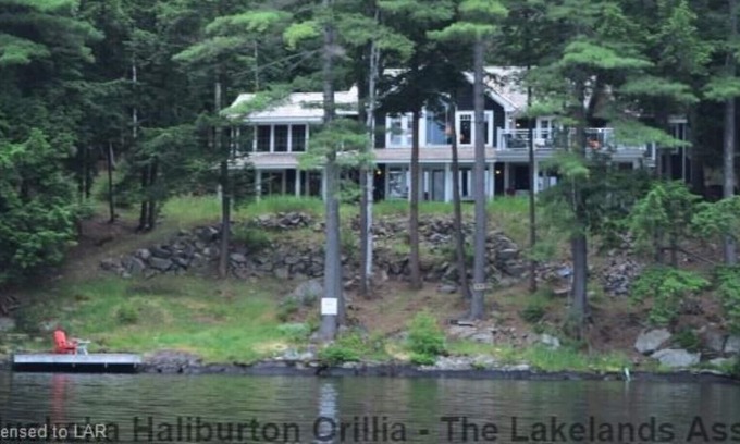 Muskoka Lakes Cottage | "Pinecrest" on Pine Island, Lake Muskoka,Ontario