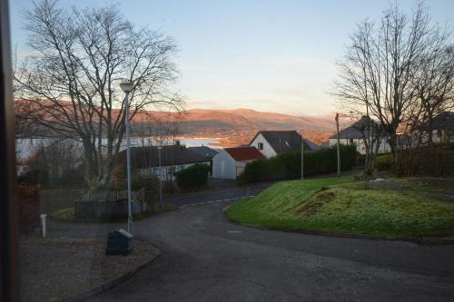 Fort William House | Pinegrove flat