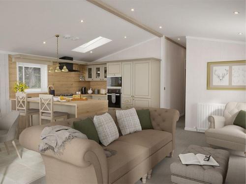 Wells-next-the-Sea Cabin | Pinewoods Saltmarsh Lodge no.1 sleeps 6 – no dogs