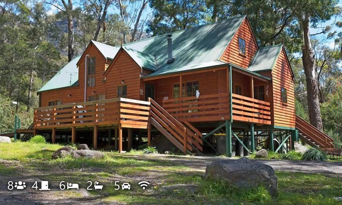 Halls Gap Ski Chalet | Pinnacle Loft Halls Gap Chalet