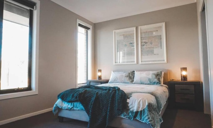 Curlewis Villa | Pinnacle of Comfort on the Bellarine, Curlewis.