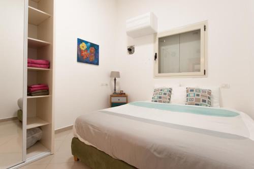 Tel Aviv City Center Apartment | Pinsker 46