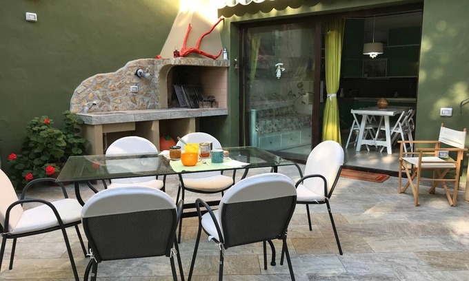 Santa Margherita di Pula House | Pinus Village - Nice holiday house with garden just 200 m from the beach