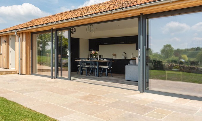 Limpley Stoke Cottage | Pipehouse - sleeps 6 in 3 bedrooms