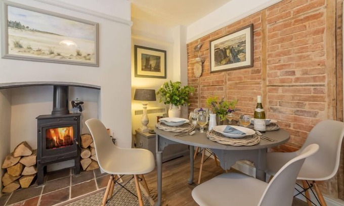 Holme Cottage | Piper Cottage (2), Holme-next-the-Sea, Norfolk