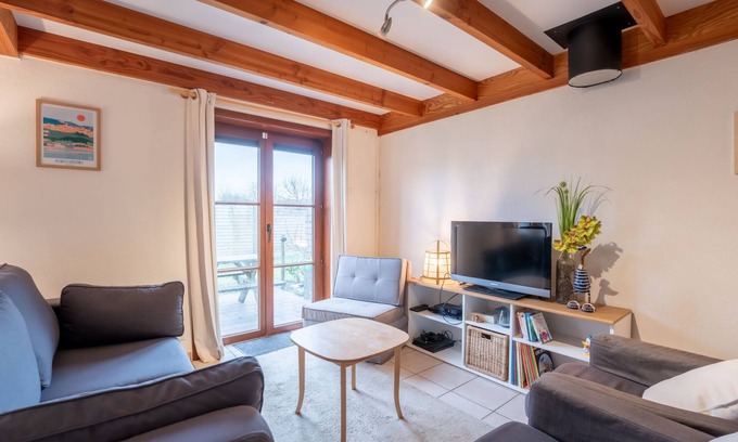 Wenduine House | Pippa with parking & garden by Interhome