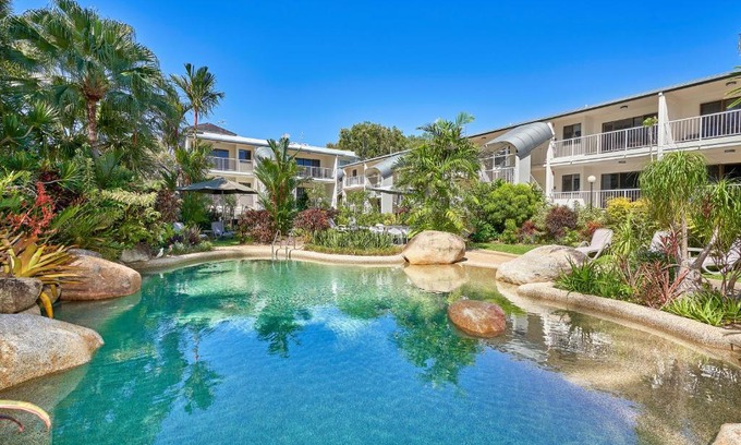 Palm Cove Apartment | Pippi at Palm Cove - Melaleuca Private Apartment Palm Cove