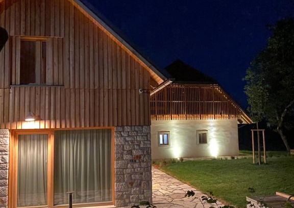 Hrusevje Hotel | PIRA HOTEL