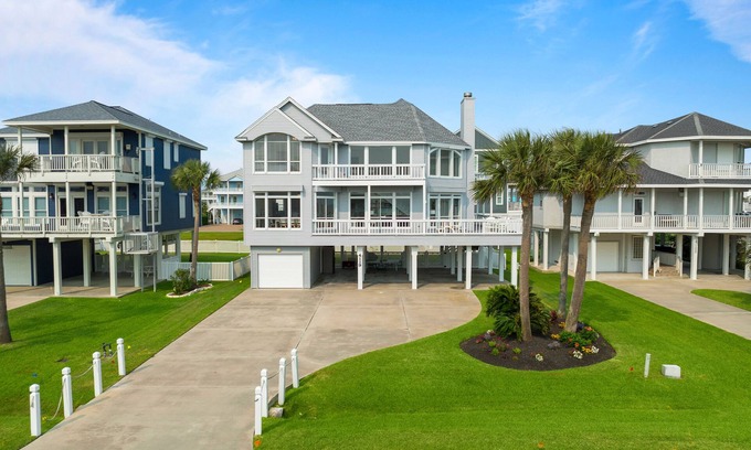 Pirates Beach West House | Pirates Beach West 4 br and 3.5 bath sleeps 10-13 depending with small children