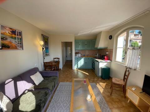 Plan-de-la-Tour Apartment | Piscine 2
