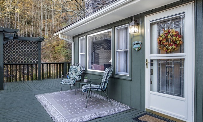 Candler House | Pisgah Park Hideaway - Mountain Enjoyment