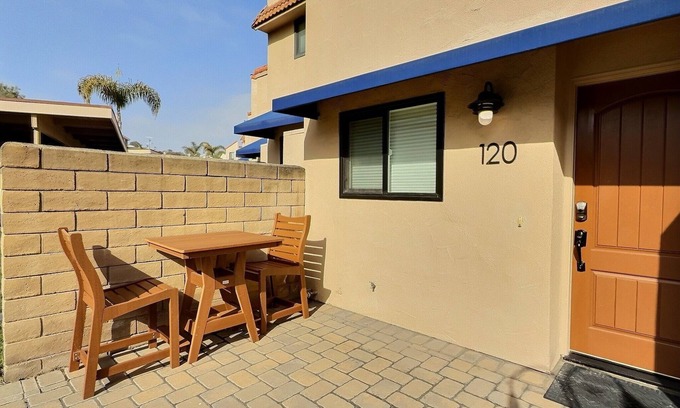 Downtown Condo | Pismo Shores #120 - corner unit with ocean views