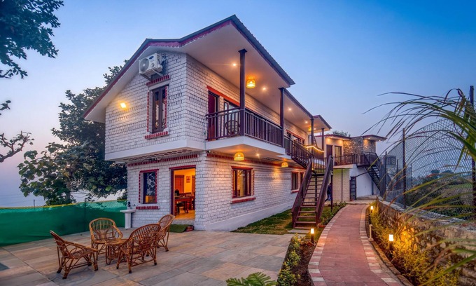 Bail Parao Hotel | Pitaara Cottages
