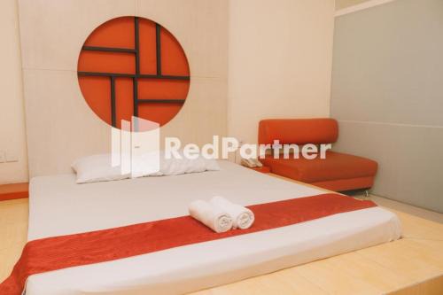 Surabaya Hotel | Pits Hotel Mitra RedDoorz near Atom Mall