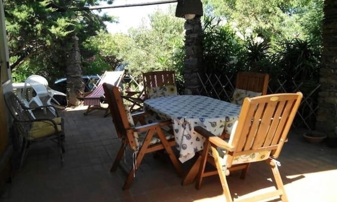 Pittulongu Apartment | Pittulongu, Olbia Villa a few steps from the siaggia