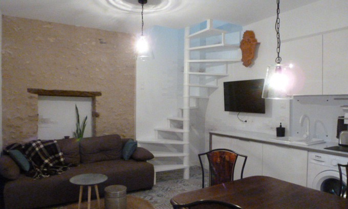 Poitiers House | "PLACE-DIT" Duplex 37m2 AIR-CONDITIONED-PARKING-GARDEN