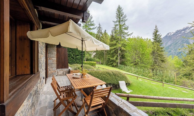 Courmayeur Apartment | Plan Gorret Beautiful Flat In Courmayeur, Courmayeur, Italy