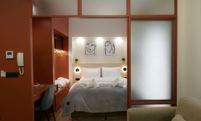 Ioannina Town Centre Apartment | PLANE TREE luxury suites